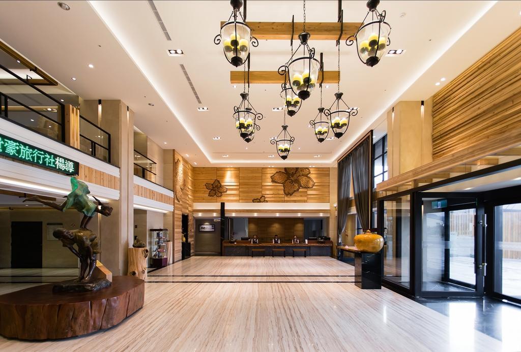 Chiayi Oriental Pearl International Hotel Fanlu Екстериор снимка