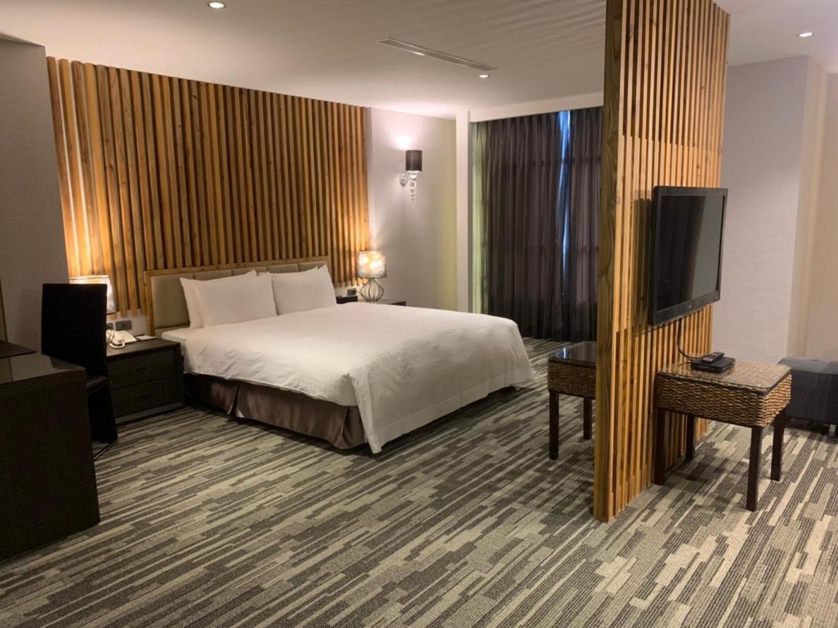 Chiayi Oriental Pearl International Hotel Fanlu Екстериор снимка