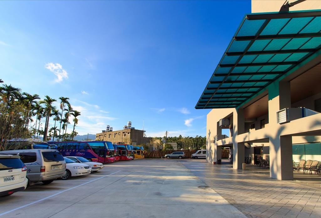 Chiayi Oriental Pearl International Hotel Fanlu Екстериор снимка