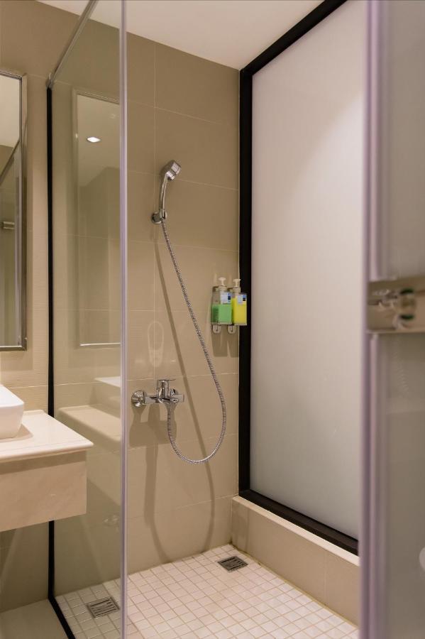 Chiayi Oriental Pearl International Hotel Fanlu Екстериор снимка