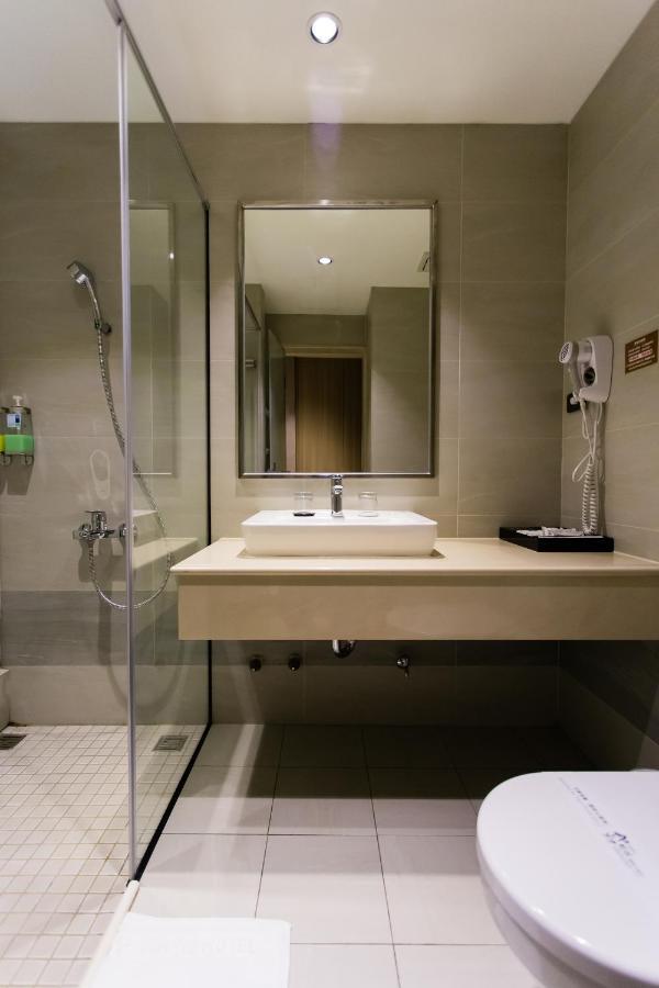 Chiayi Oriental Pearl International Hotel Fanlu Екстериор снимка